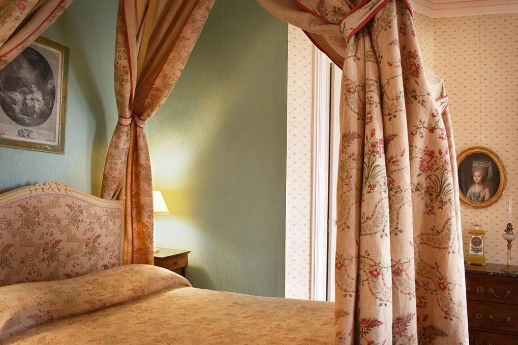 Chateau De Varambon エクステリア 写真