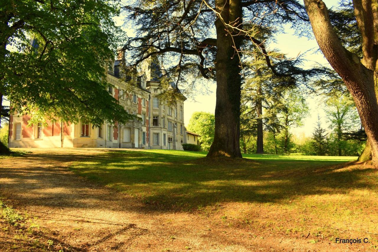 Chateau De Varambon Bed & Breakfast エクステリア 写真